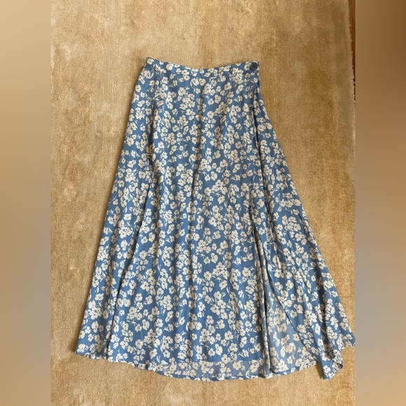 Reformation Betty Floral Print Midi Skirt - Picture 4 of 8
